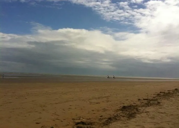 Spacious Holiday Home - Romney Sands